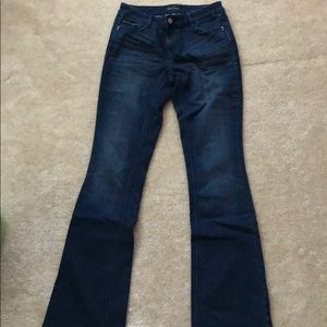 Ladies White House Black Market 2R bootcut jeans